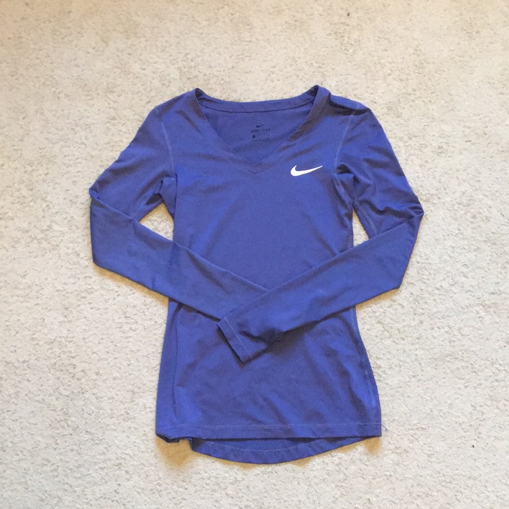 Nike dri-fit long sleeve shirt